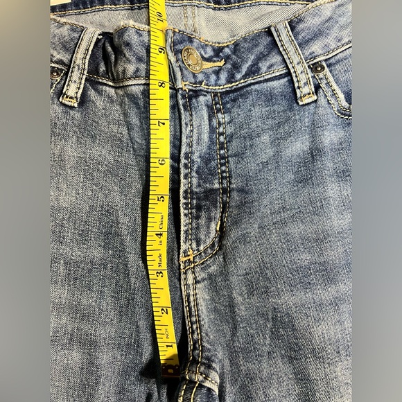 Silver Jeans Distressed 30 - Picture 13 of 14